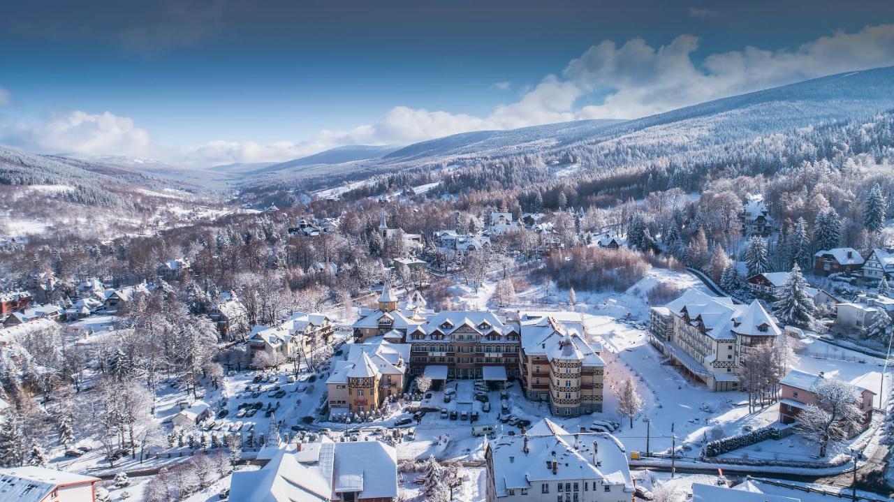 Sanatorium St. Lukas Hotel Swieradow-Zdroj Bagian luar foto