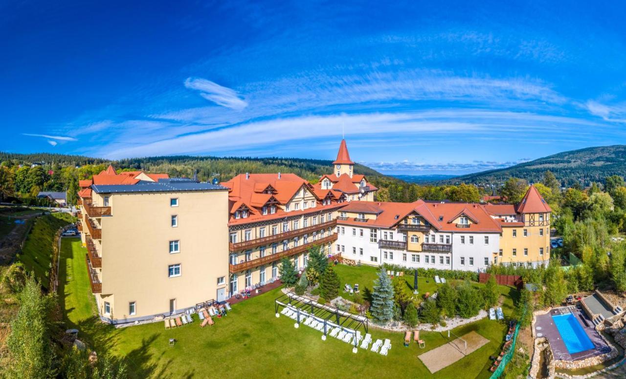 Sanatorium St. Lukas Hotel Swieradow-Zdroj Bagian luar foto